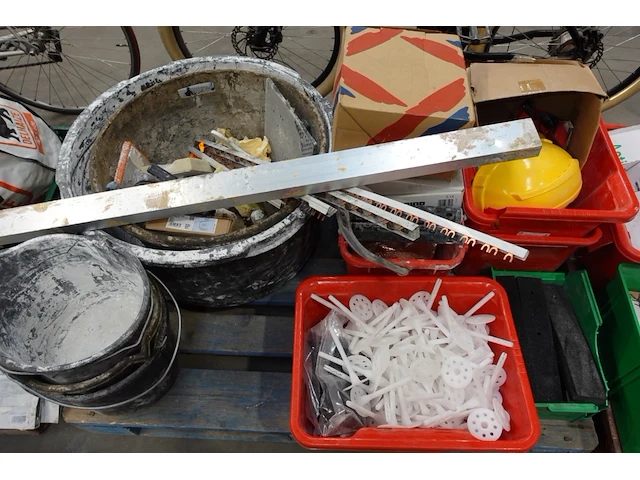2x pallet divers werkmateriaal - afbeelding 8 van  11