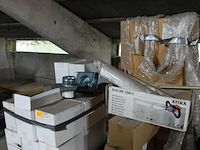 2x pallet diverse dakdoorvoeren anjos - afbeelding 1 van  6