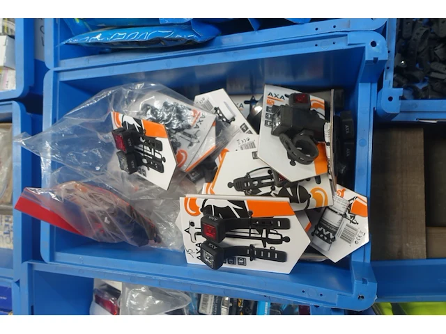2x pallet diverse fiets onderdelen - afbeelding 2 van  21