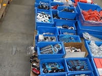 2x pallet diverse fiets onderdelen - afbeelding 1 van  21