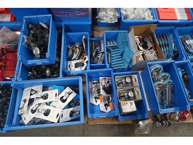 2x pallet diverse fiets onderdelen - afbeelding 15 van  21