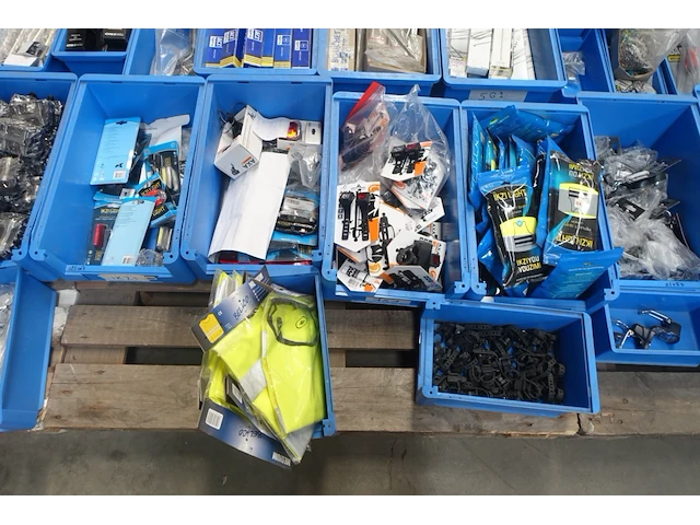 2x pallet diverse fiets onderdelen - afbeelding 19 van  21