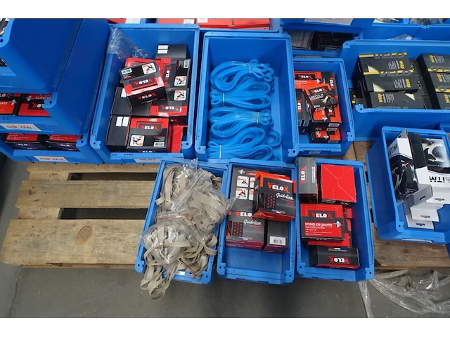 2x pallet diverse fiets onderdelen - afbeelding 7 van  12