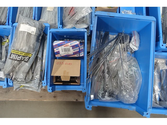 2x pallet diverse fiets onderdelen - afbeelding 12 van  13