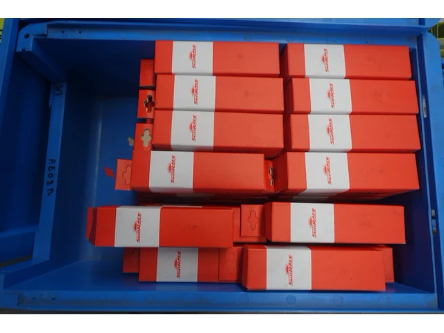 2x pallet diverse fiets onderdelen - afbeelding 3 van  13