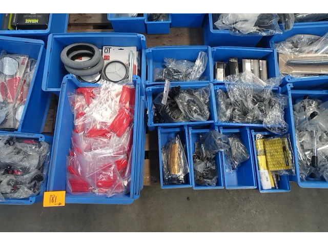 2x pallet diverse fiets onderdelen - afbeelding 6 van  13