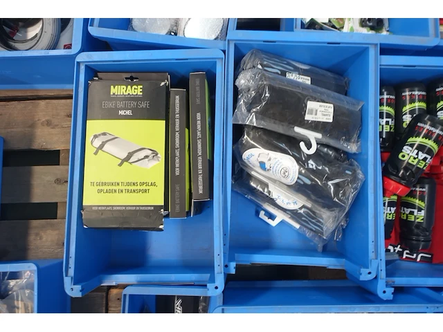 2x pallet diverse fiets onderdelen - afbeelding 5 van  11