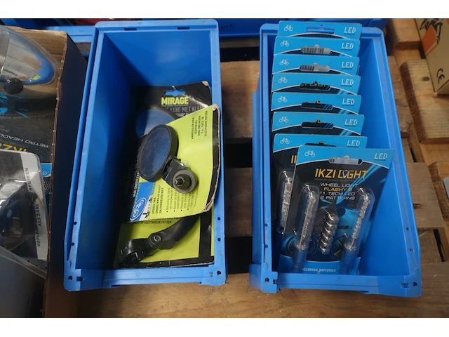 2x pallet diverse fiets onderdelen - afbeelding 2 van  11