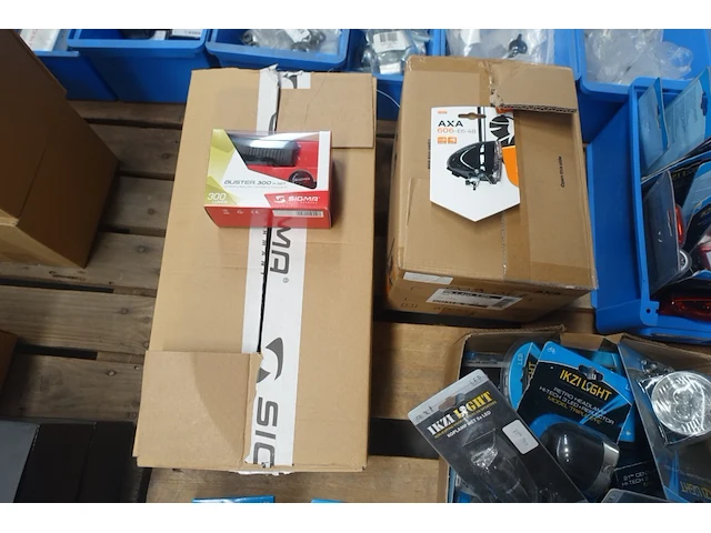2x pallet diverse fiets onderdelen - afbeelding 3 van  11
