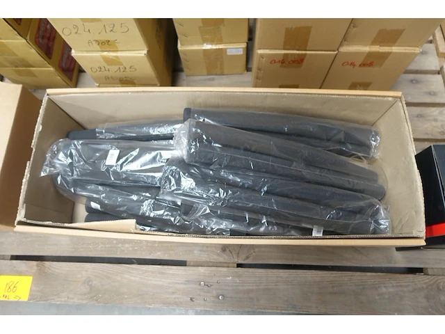 2x pallet diverse fiets onderdelen - afbeelding 7 van  11