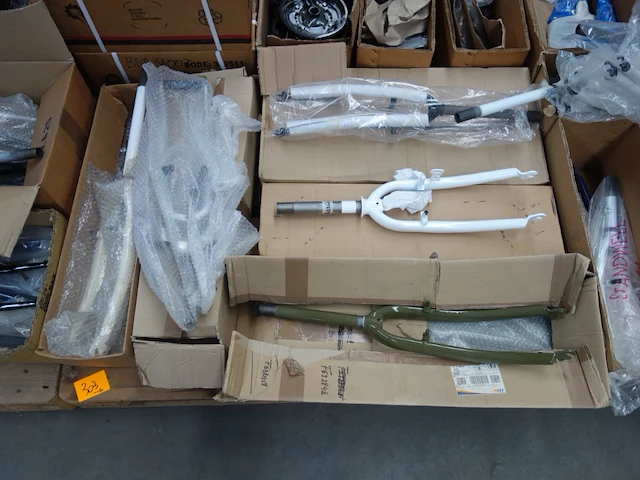 2x pallet diverse fietsvorken - afbeelding 1 van  7