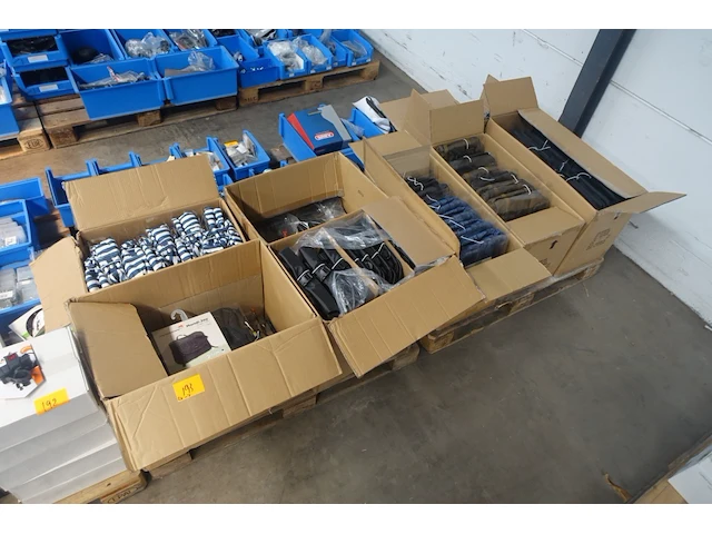 2x pallet diverse fietszakken - afbeelding 1 van  7