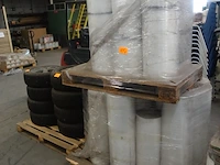 2x pallet diverse folie - afbeelding 1 van  3