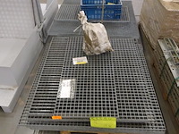 2x pallet diverse galva roosters