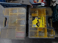 2x pallet diverse grijpbakken met inhoud - afbeelding 10 van  10