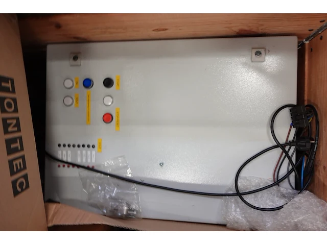 2x pallet diverse onderdelen laadpalen - afbeelding 13 van  13