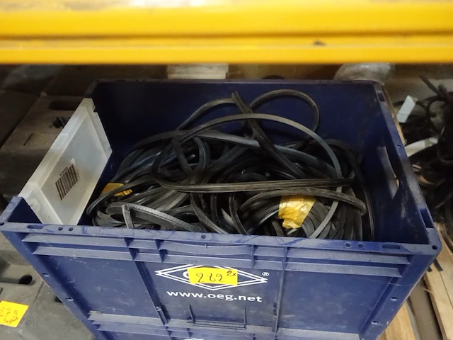 2x pallet diverse raamrubbers - afbeelding 3 van  4