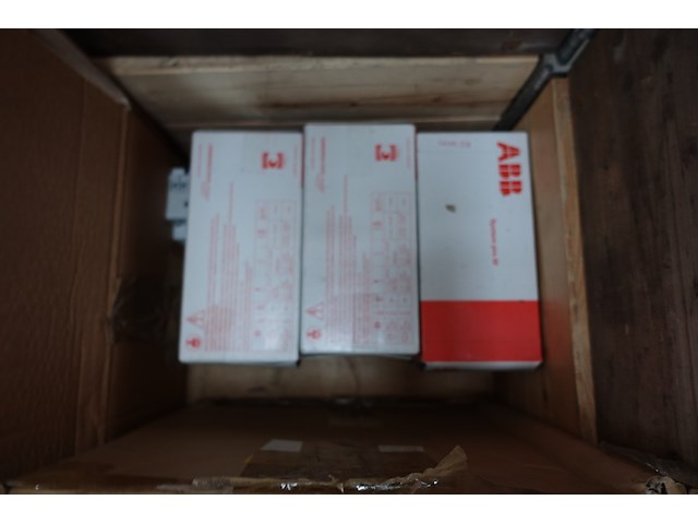 2x pallet diverse zekeringen abb - afbeelding 4 van  30