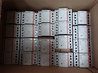2x pallet diverse zekeringen abb - afbeelding 7 van  30