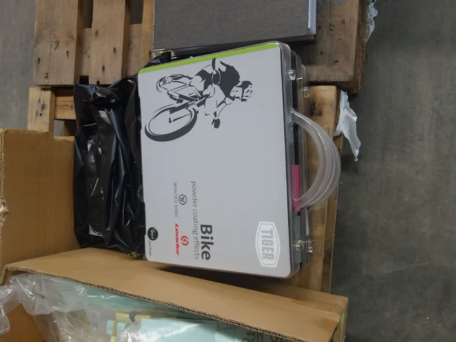 2x pallet diversen - afbeelding 3 van  5