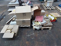 2x pallet diversen - afbeelding 1 van  11
