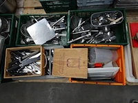 2x pallet grijpbakken + inhoud - afbeelding 1 van  6