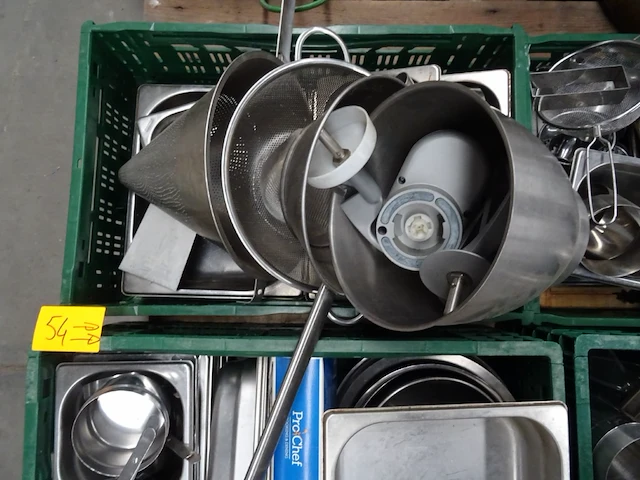 2x pallet grijpbakken + inhoud - afbeelding 5 van  6