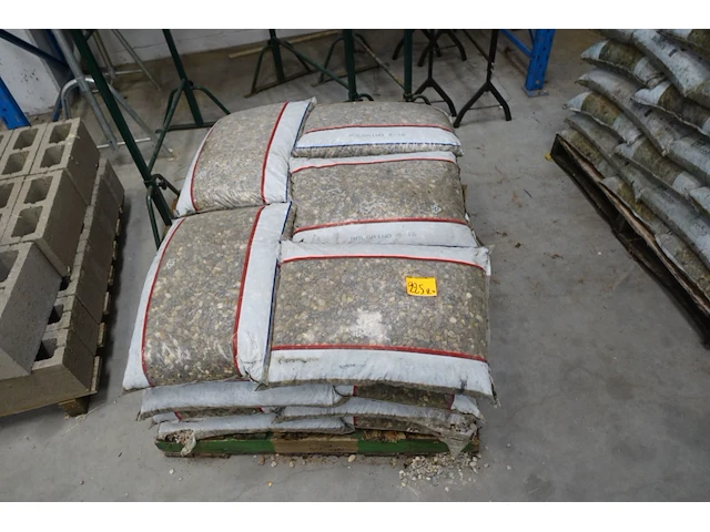 2x pallet keien - afbeelding 2 van  6