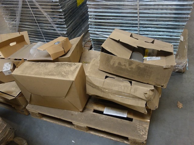 2x pallet led verlichting zumtobel - afbeelding 8 van  8