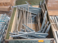 2x pallet metalen dwarsligger - afbeelding 1 van  8