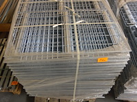 2x pallet metalen rooster - afbeelding 1 van  5