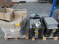 2x pallet onderdelen led verlichting - afbeelding 1 van  7