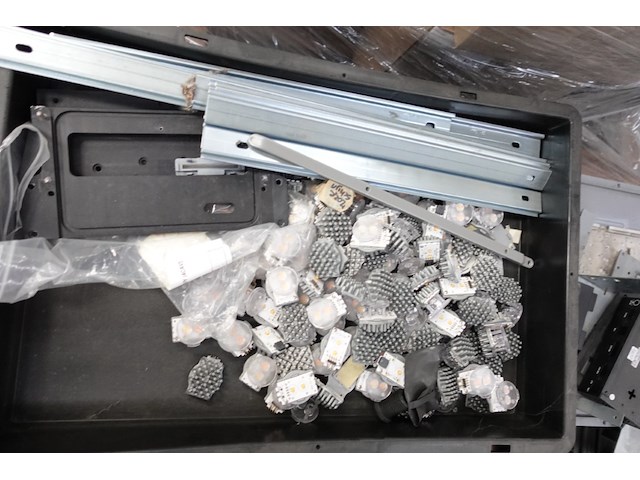 2x pallet onderdelen led verlichting - afbeelding 2 van  7