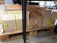 2x pallet pvc mallen + pvc onderdelen - afbeelding 3 van  5