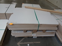 2x pallet spaanplaten - afbeelding 2 van  5