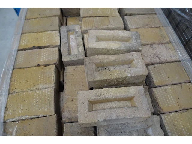 2x pallet stenen - afbeelding 3 van  4
