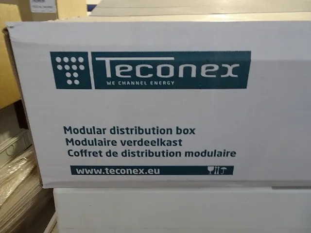 2x pallet toebehoren elektrciteit - afbeelding 10 van  11