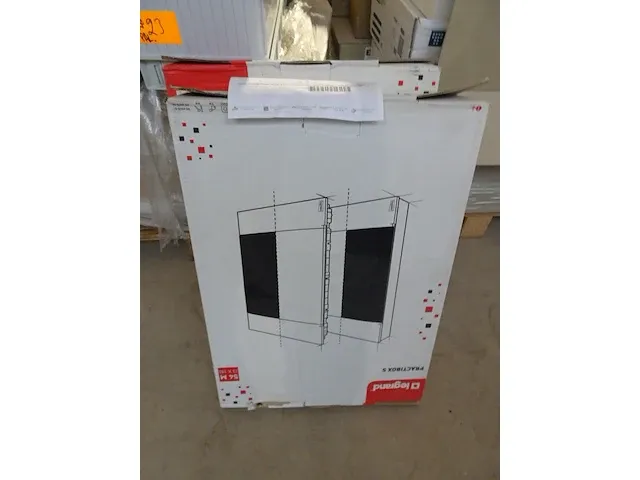 2x pallet toebehoren elektrciteit - afbeelding 2 van  11