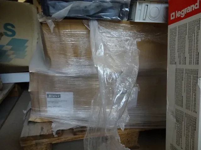 2x pallet toebehoren elektrciteit - afbeelding 8 van  11
