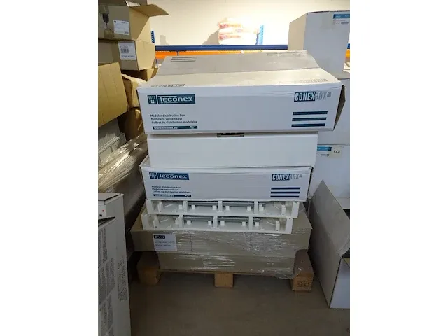 2x pallet toebehoren elektrciteit - afbeelding 9 van  11