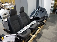 2x pallet volvo xc70 onderdelen - afbeelding 1 van  5