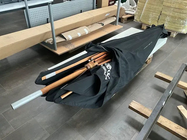 2x parasol fuzetea - afbeelding 1 van  7