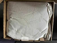 2x pittenkussen + 1x nekkussen - afbeelding 1 van  4