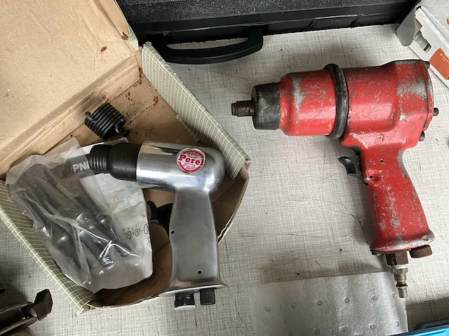 2x pneumatisch gereedschap perel, red rooster - afbeelding 1 van  6