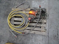 2x pomp - afbeelding 1 van  7