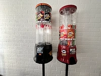 2x pringles automaat excl. inhoud