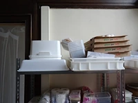 2x rek + inhoud verpakkingmateriaal - afbeelding 10 van  17