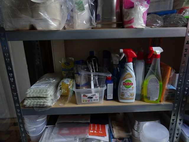 2x rek + inhoud verpakkingmateriaal - afbeelding 12 van  17