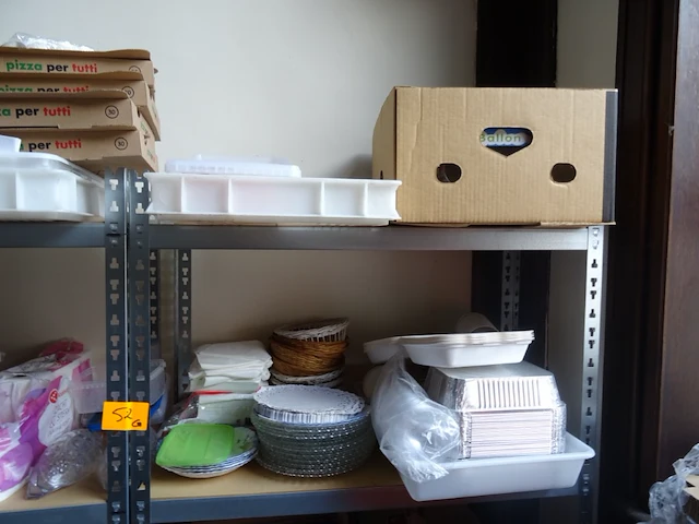 2x rek + inhoud verpakkingmateriaal - afbeelding 15 van  17
