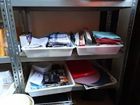 2x rek + inhoud verpakkingmateriaal - afbeelding 16 van  17